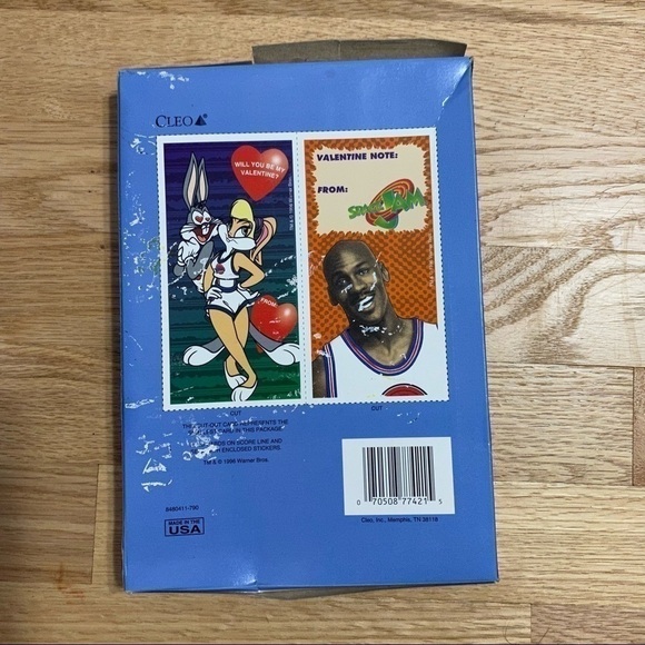 Vintage Space Jam Valentines NEW Michael Jordan Bugs Bunny 90s - Picture 3 of 6